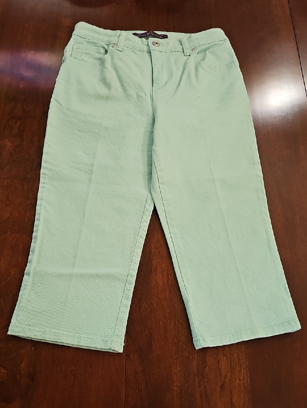Gloria Vanderbilt Mint Cropped Jeans